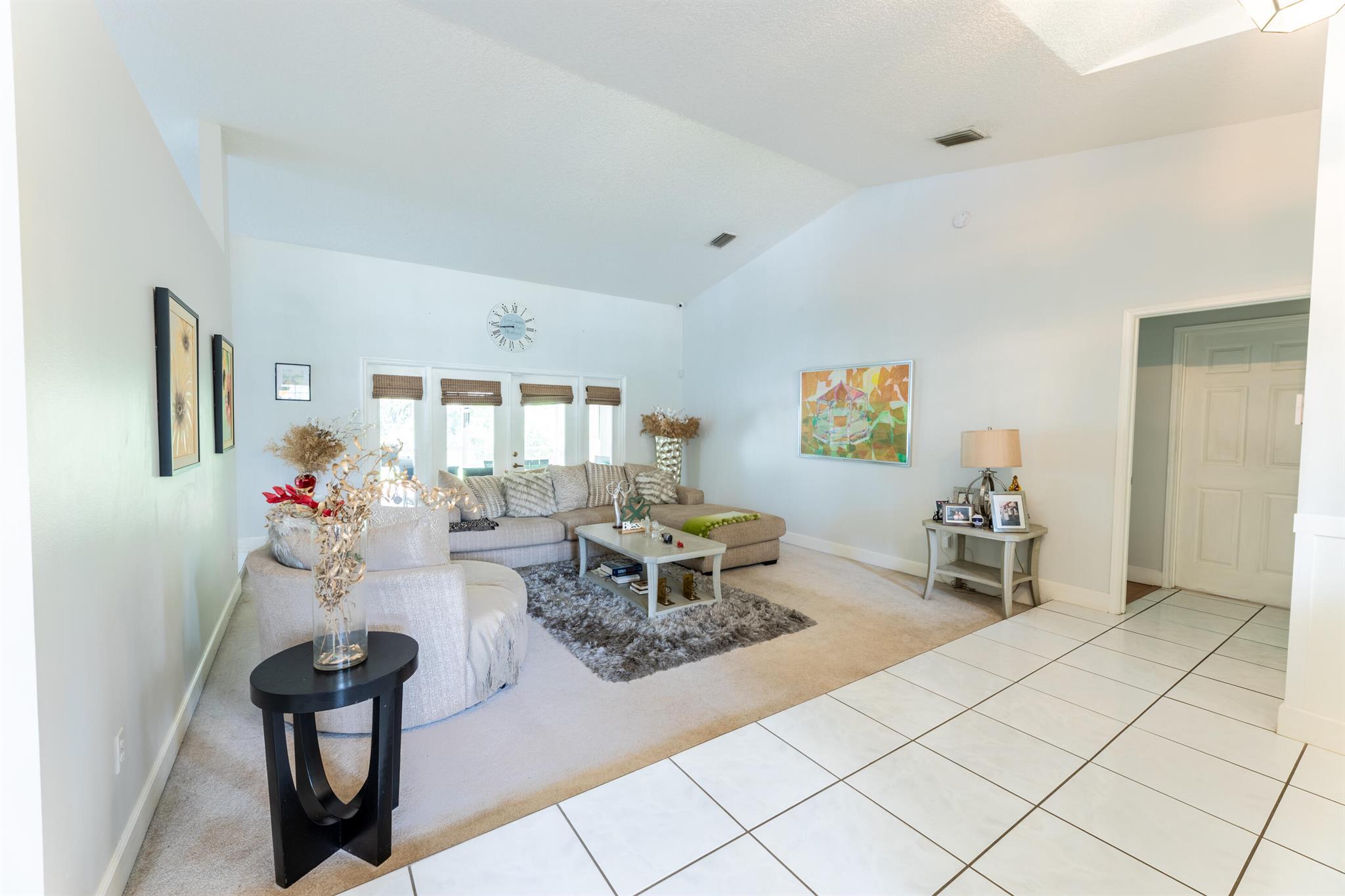 ALBERT LAKES GARDEN - Residential