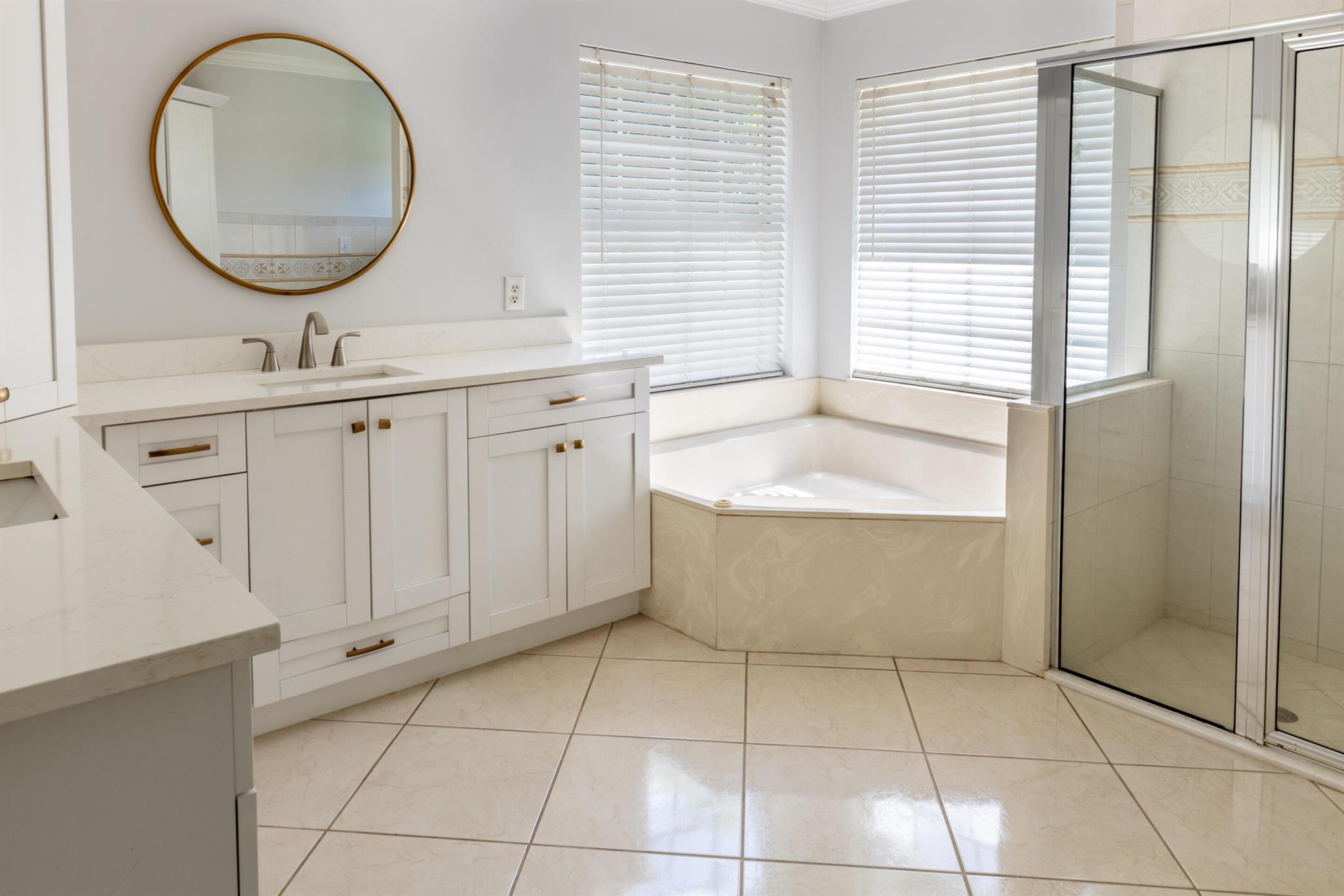 ALBERT LAKES GARDEN - Residential