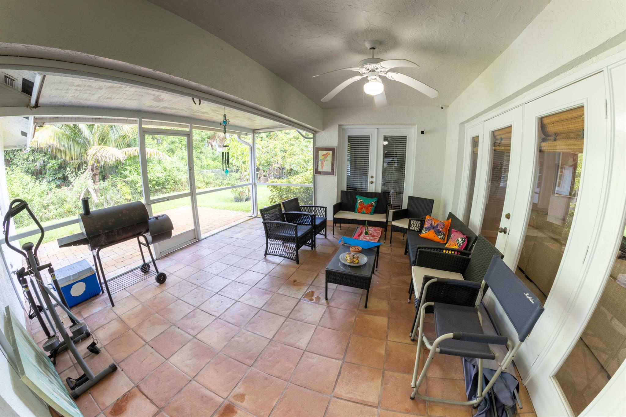 ALBERT LAKES GARDEN - Residential