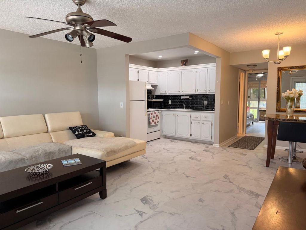 Photo of 140 Ventnor #I, Deerfield Beach, FL 33442 (MLS # B26016597)