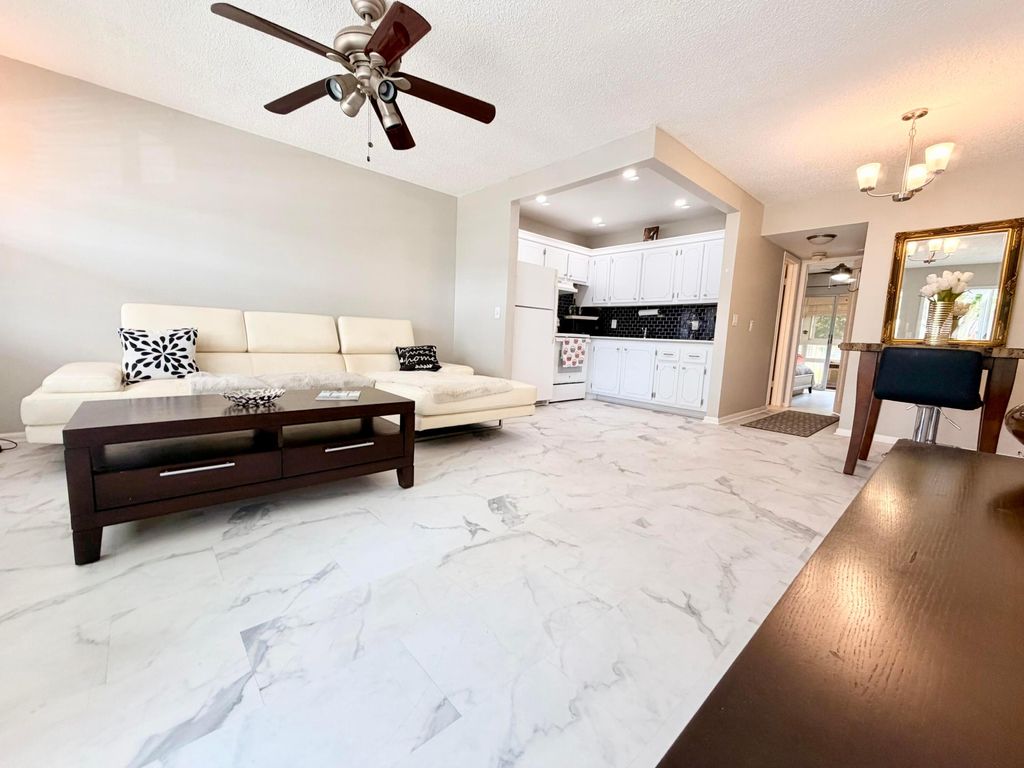 Photo of 140 Ventnor #I, Deerfield Beach, FL 33442 (MLS # B26016597)