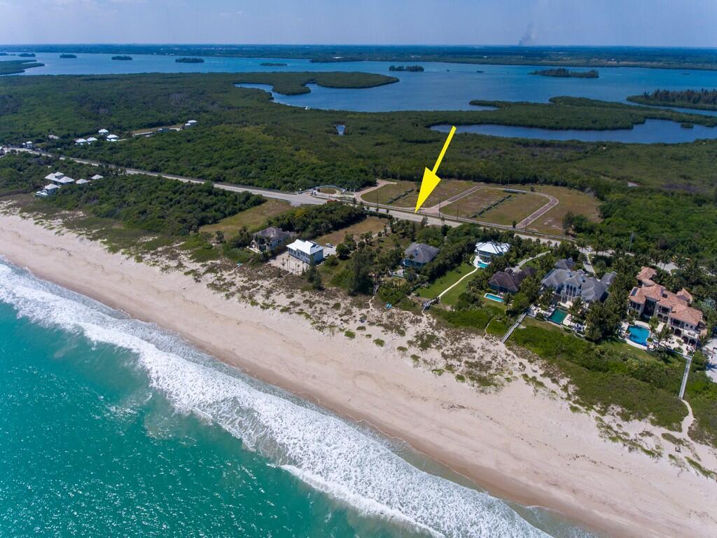 METES AND BOUNDS - Land