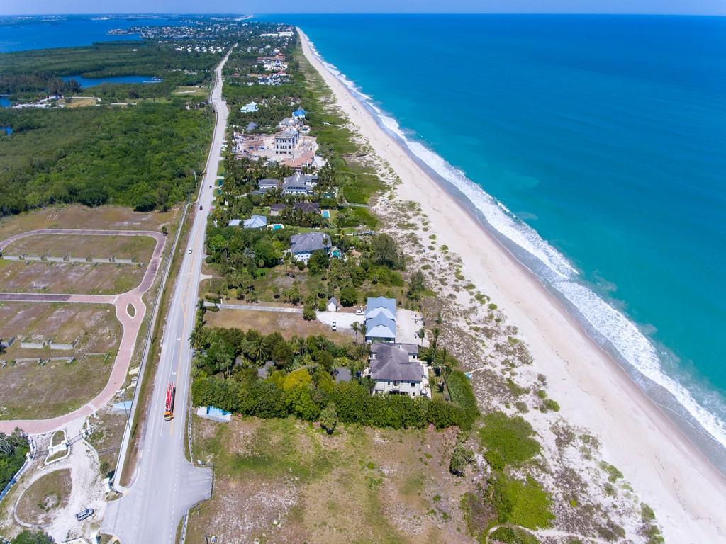 METES AND BOUNDS - Land