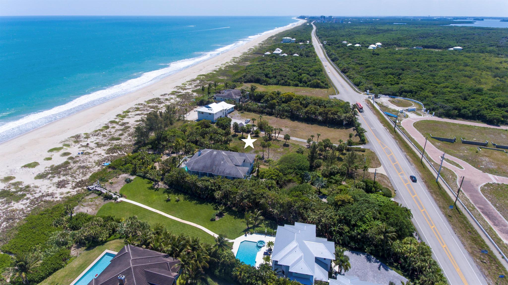 METES AND BOUNDS - Land