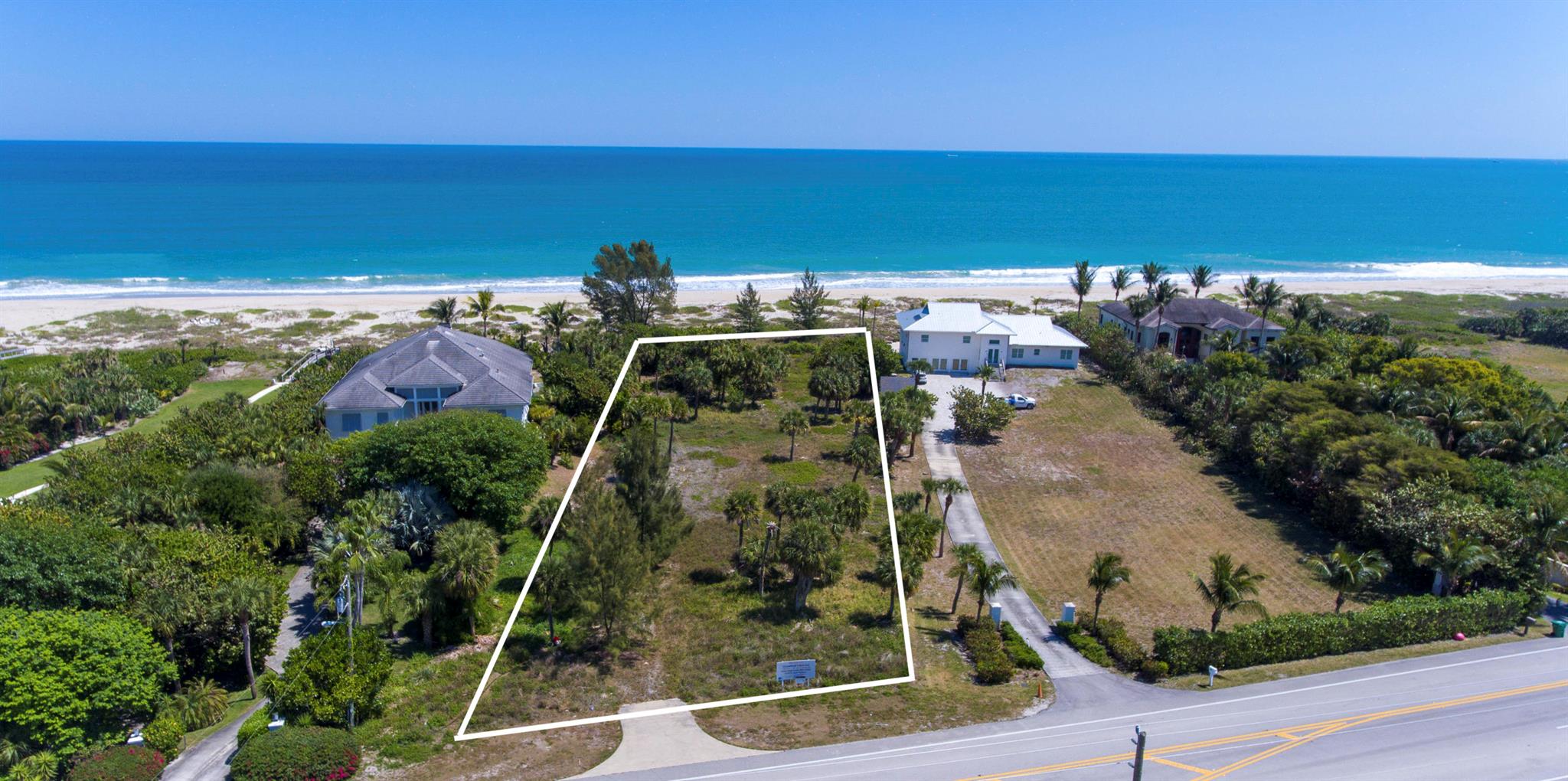 METES AND BOUNDS - Land