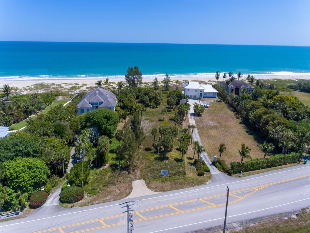 METES AND BOUNDS - Land