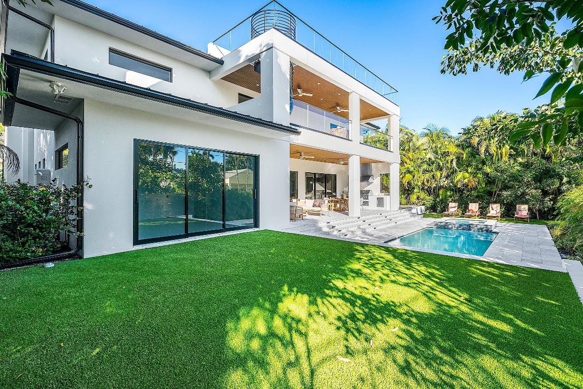 NORTH SHORE TERRACE PL 2 - Residential