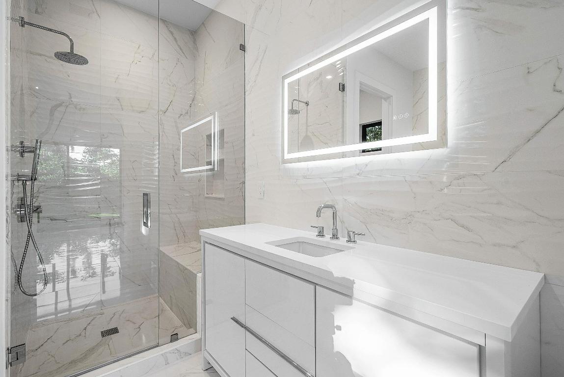 NORTH SHORE TERRACE PL 2 - Residential