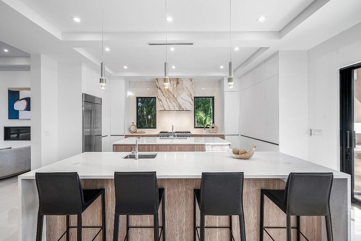 NORTH SHORE TERRACE PL 2 - Residential