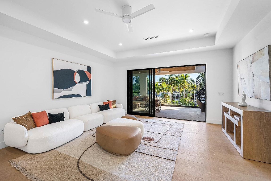 NORTH SHORE TERRACE PL 2 - Residential