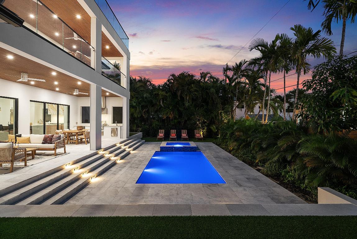 NORTH SHORE TERRACE PL 2 - Residential