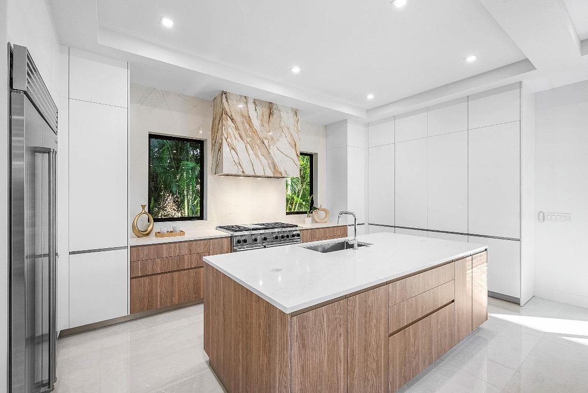 NORTH SHORE TERRACE PL 2 - Residential