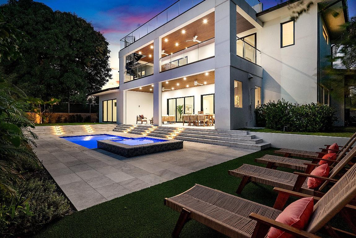 NORTH SHORE TERRACE PL 2 - Residential