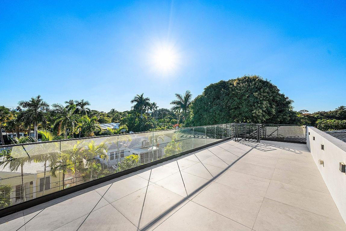 NORTH SHORE TERRACE PL 2 - Residential