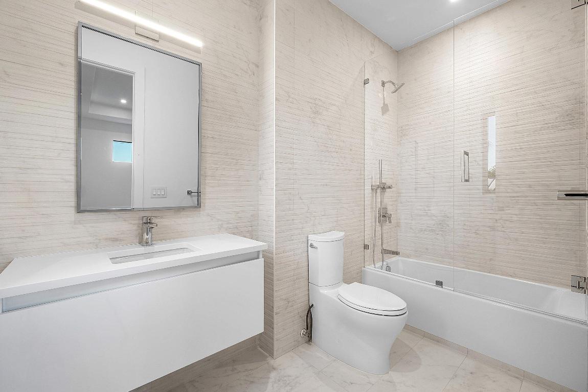 NORTH SHORE TERRACE PL 2 - Residential