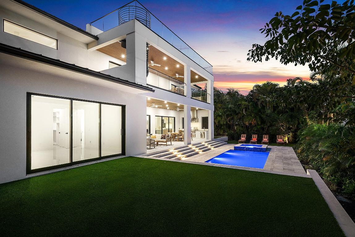 NORTH SHORE TERRACE PL 2 - Residential