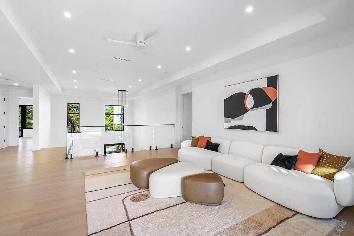 NORTH SHORE TERRACE PL 2 - Residential