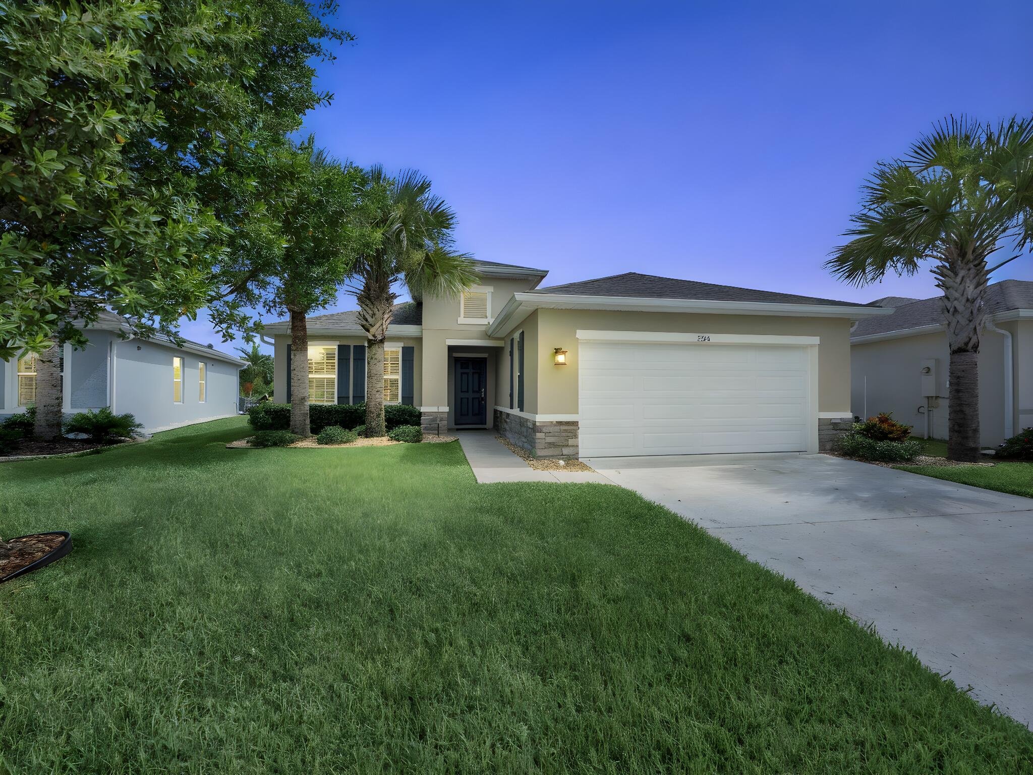 CARRIAGE POINTE ESTATES R - Residential