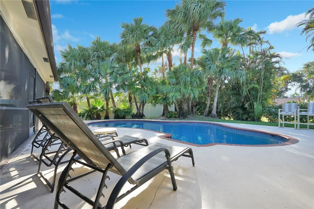 Cypress Glen 104-26 B - Residential