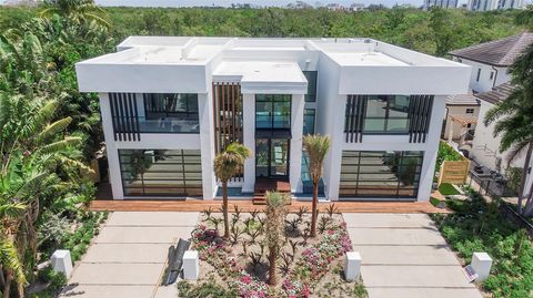 681 Golden Harbour Drive Boca Raton FL 33432