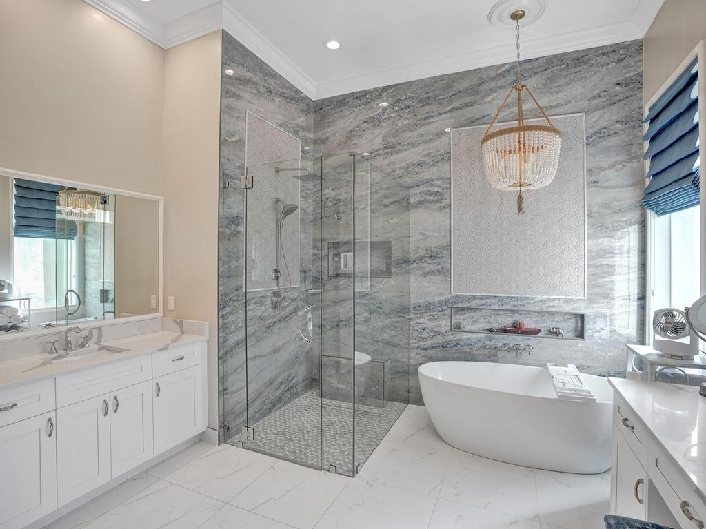 Heron Bay East 169-105 B - Residential
