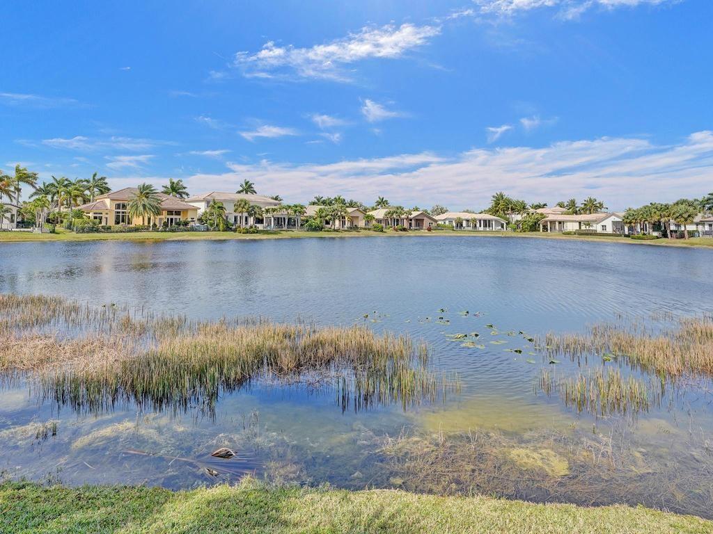 Heron Bay East 169-105 B - Residential