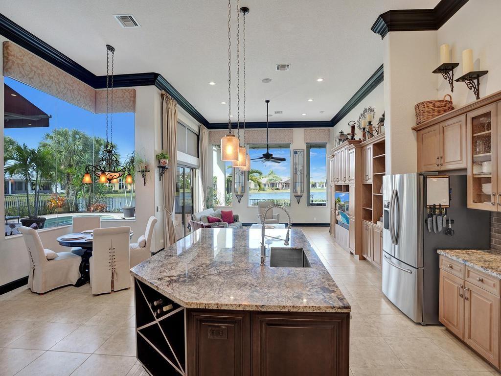 Heron Bay East 169-105 B - Residential
