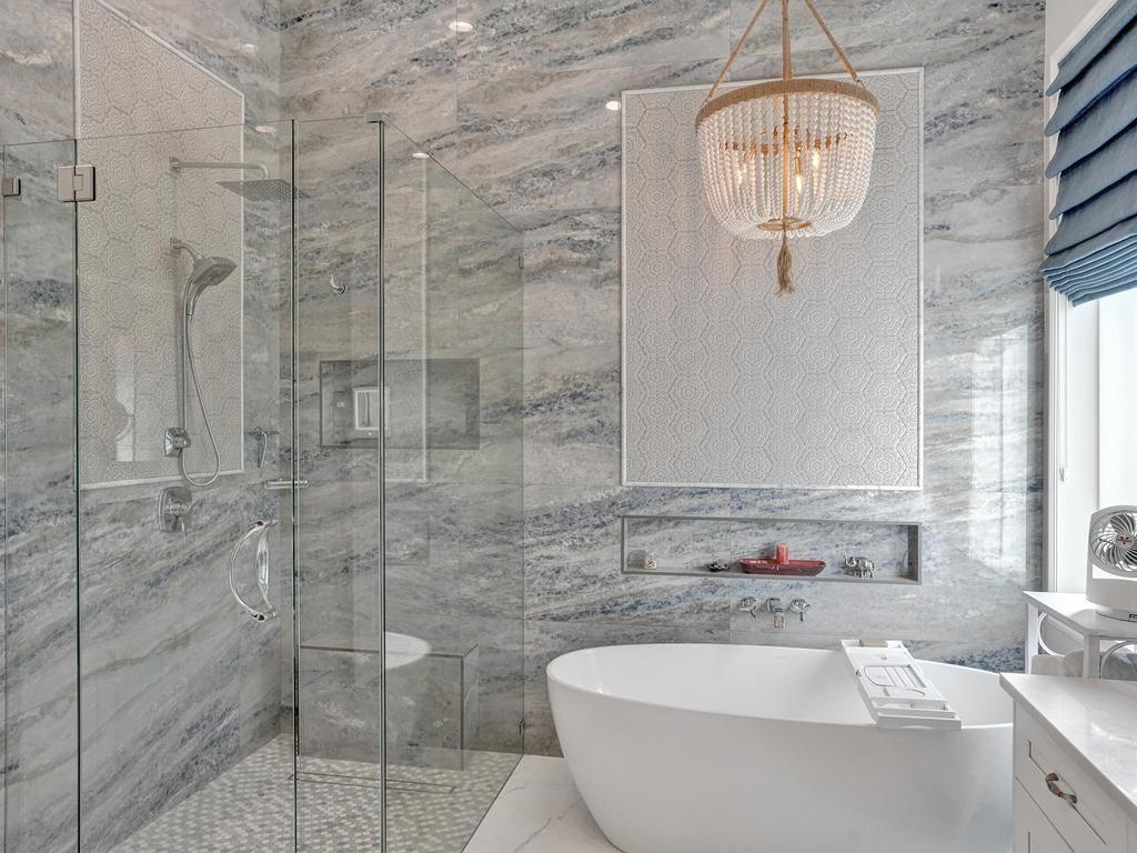 Heron Bay East 169-105 B - Residential