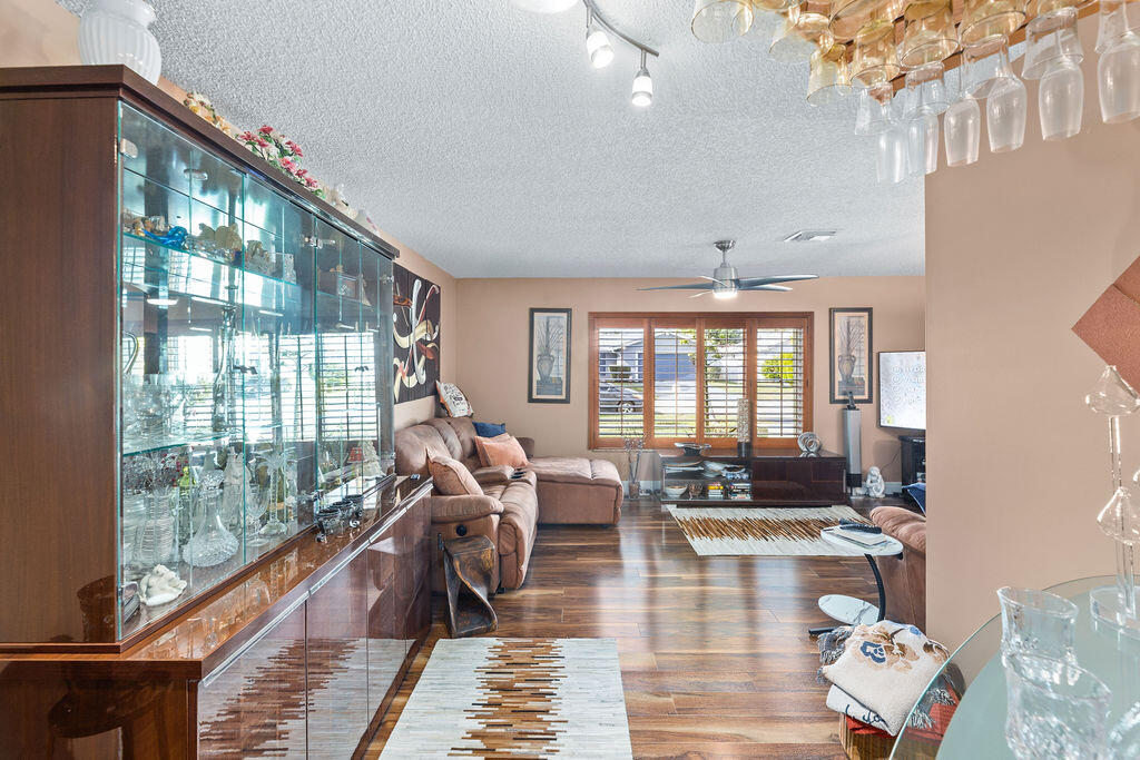 Brentwood Village - Residential