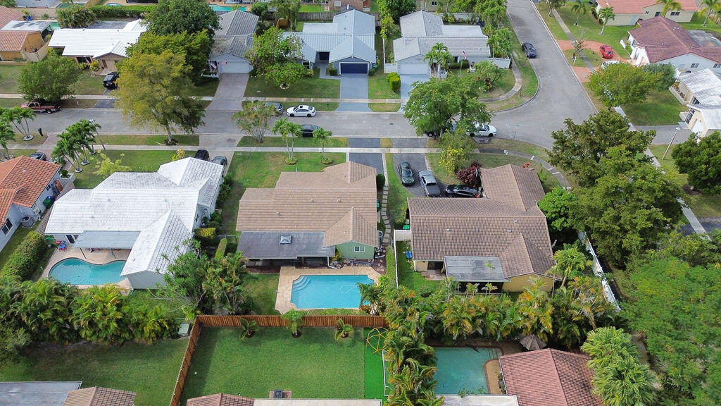 Brentwood Village - Residential