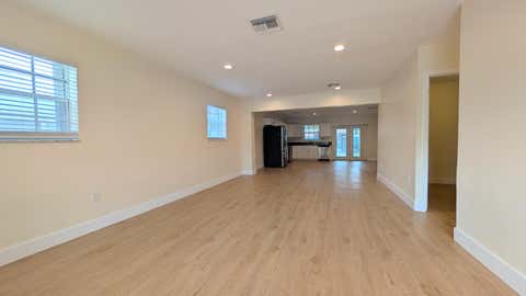 Tiny photo for 541 N 68th Way, Hollywood, FL 33024 (MLS # B26031695)