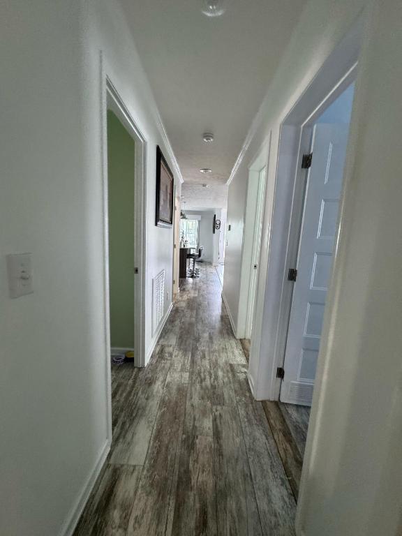 Lake Worth Village. - Residential