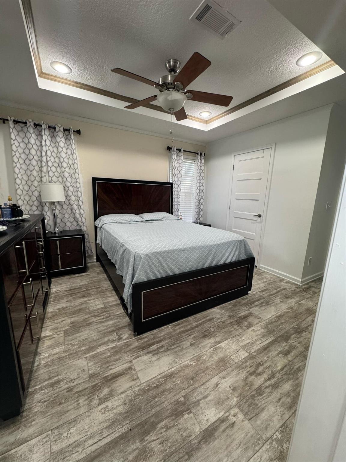 Lake Worth Village. - Residential