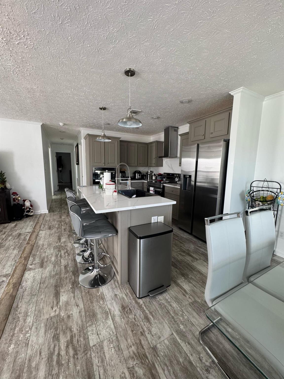 Lake Worth Village. - Residential