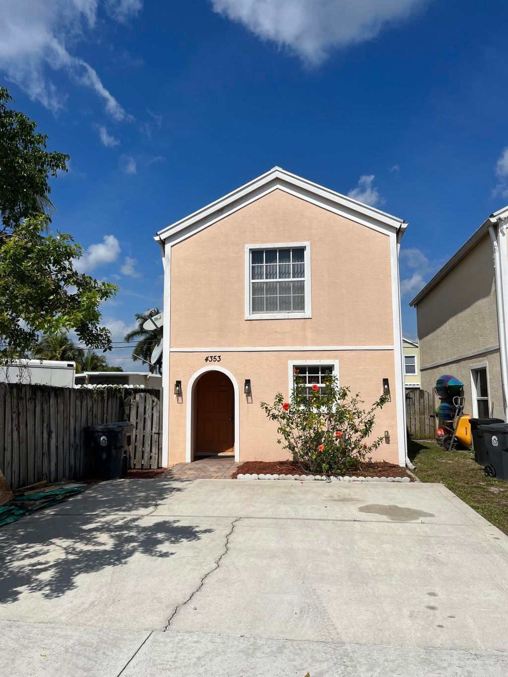 Photo of 4353 Springfield Street, Lake Worth Beach, FL 33461 (MLS # R10868987)