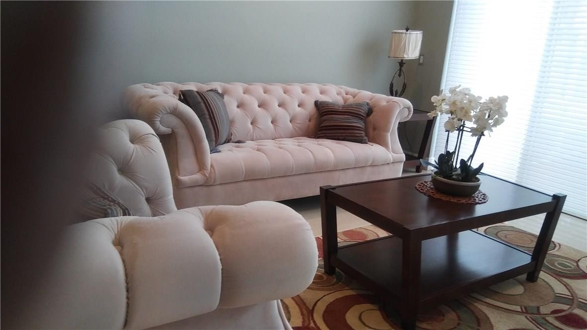 LENNOX ISLE - Residential