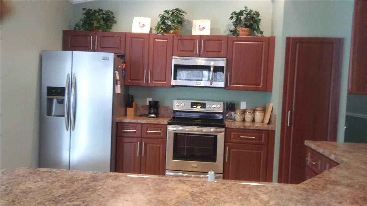 LENNOX ISLE - Residential