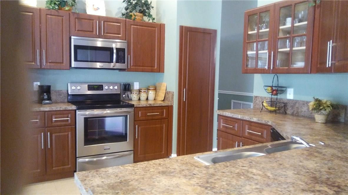 LENNOX ISLE - Residential