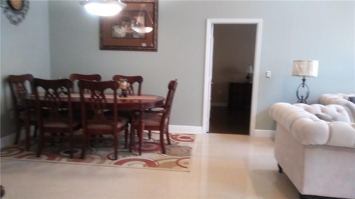 LENNOX ISLE - Residential