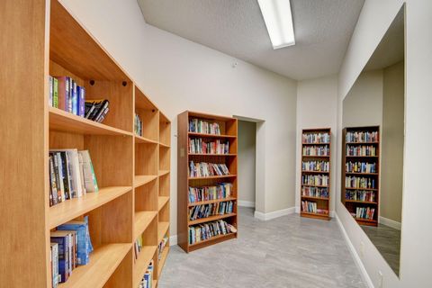 Tiny photo for 3951 Via Poinciana #415, Lake Worth, FL 33467 (MLS # R11156072)