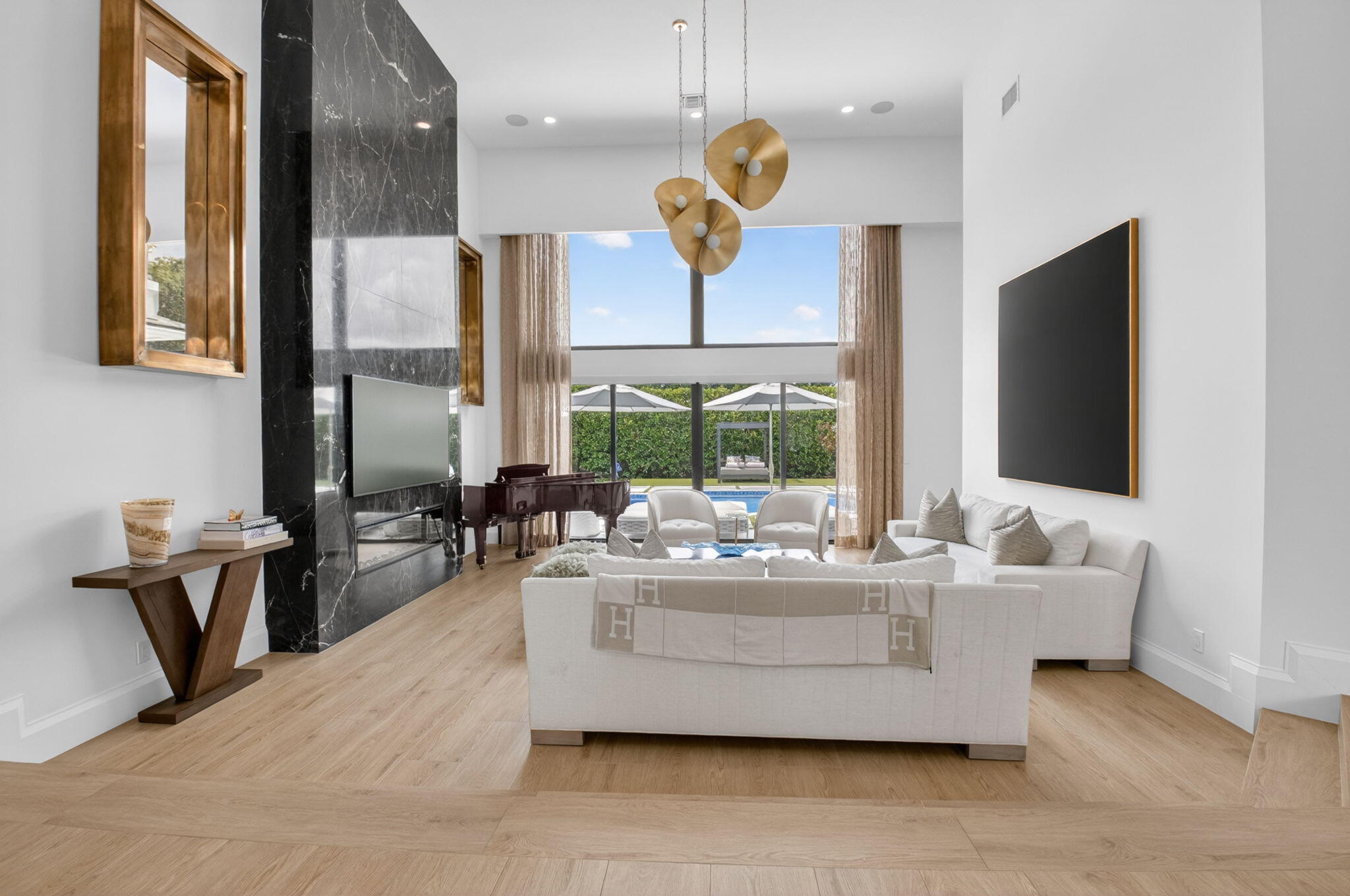 DEVON PLACE - Residential Lease