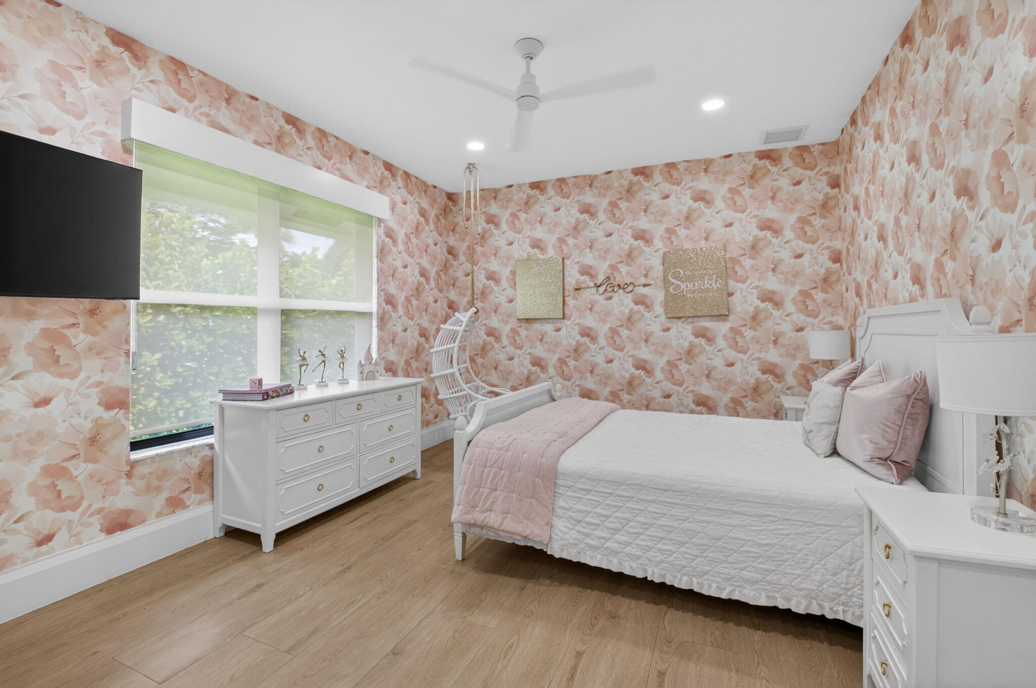 DEVON PLACE - Residential Lease