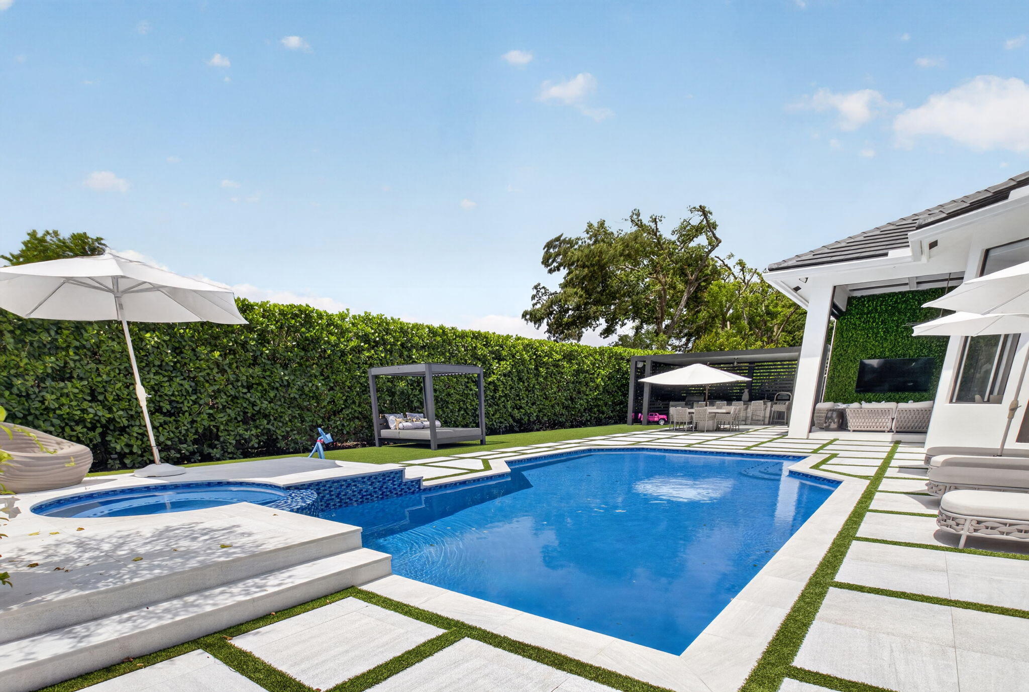 DEVON PLACE - Residential Lease