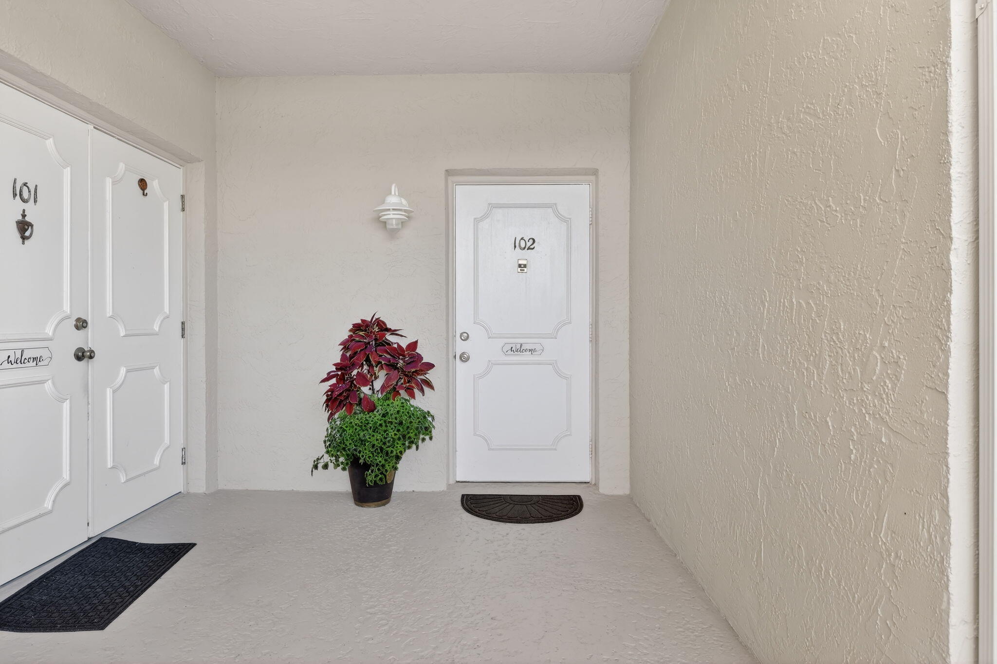 THE SANDS - Residential