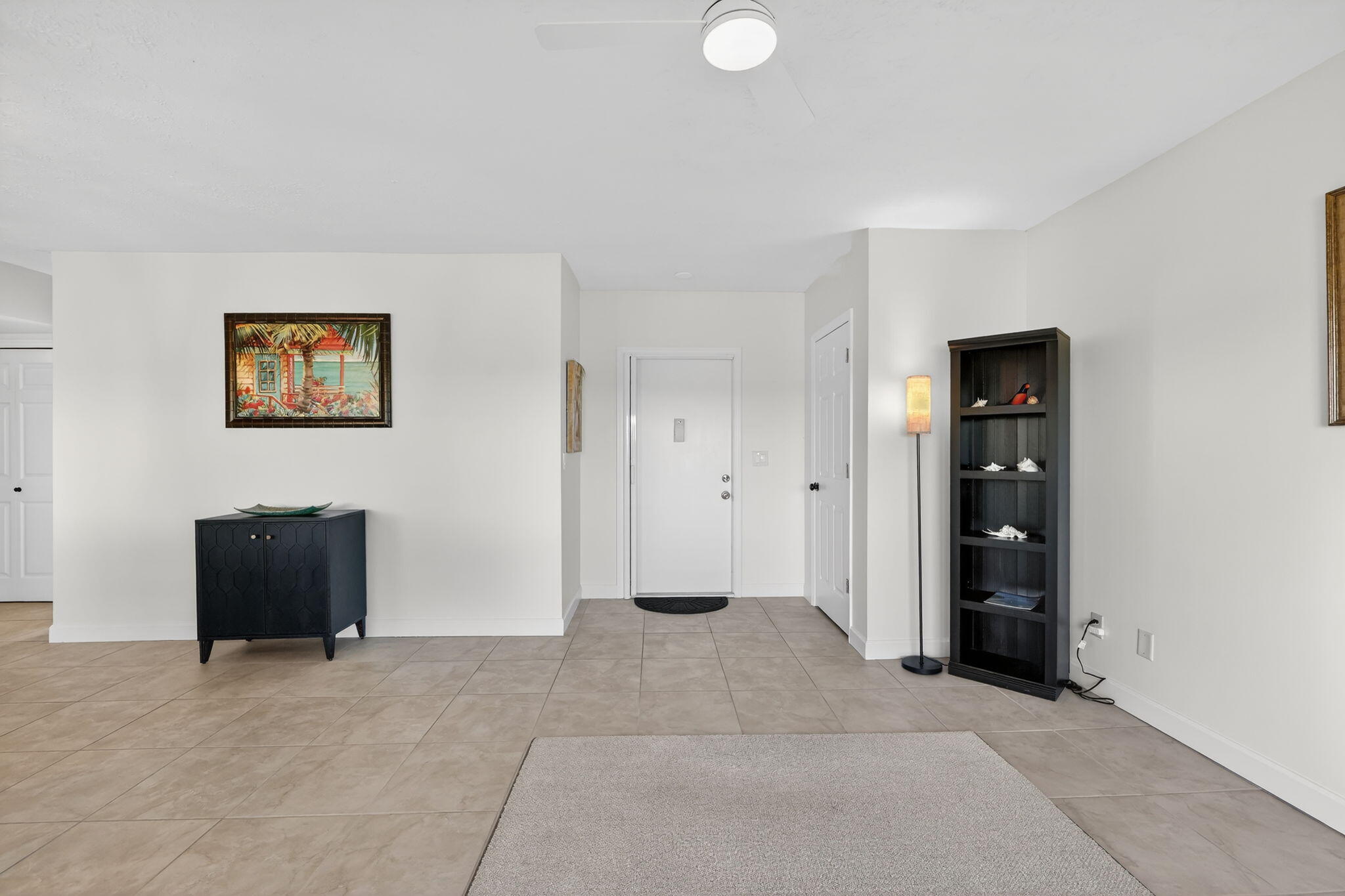 THE SANDS - Residential