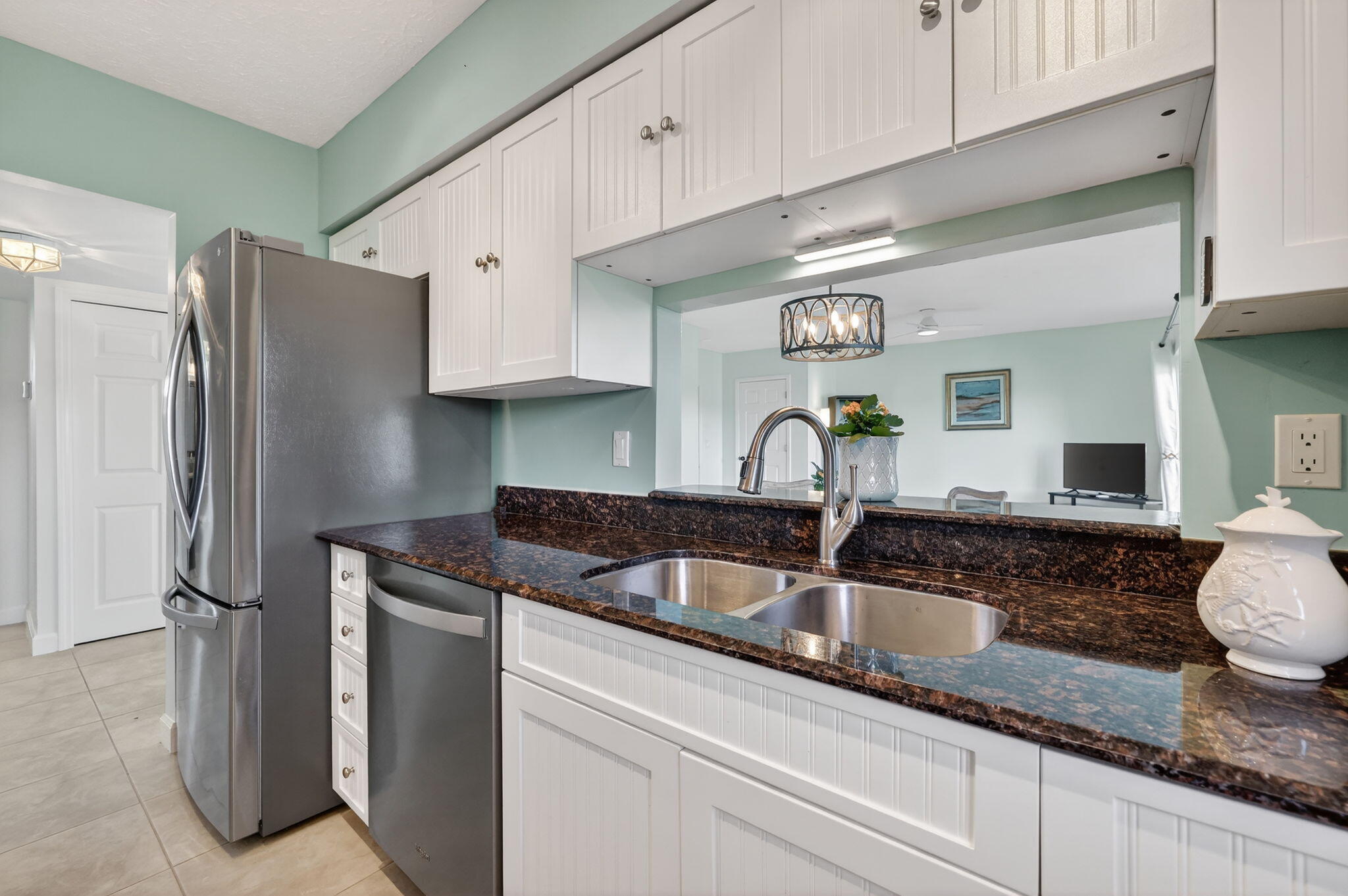 THE SANDS - Residential