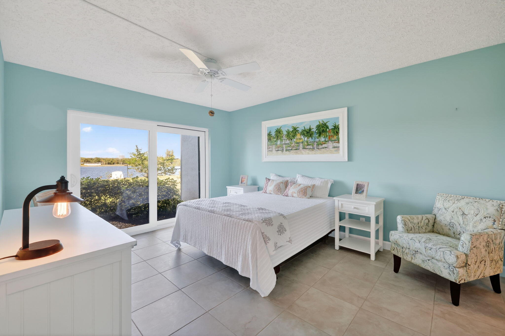 THE SANDS - Residential