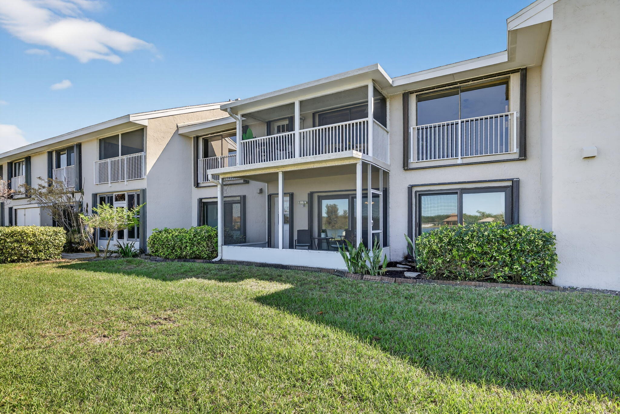 THE SANDS - Residential