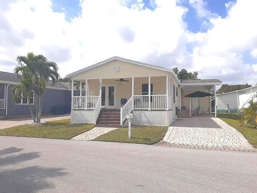 Highly sought after Coral Cay Plantation an age specific Community located in Margate Fl. This beautifully maintained residence offers a perfect blend of style and convenience, making it ideal for anyone looking for a tranquil sunny Florida lifestyle. This 3 bed 2 bath 1400 square foot home is ideal for anyone who wants space for visiting family members. Coral Cay is a gated community with an active security guard. It also has 2 heated pools 2 clubhouses fitness center, spa, tennis, basketball and bocce courts. This is a pet friendly community and includes water.