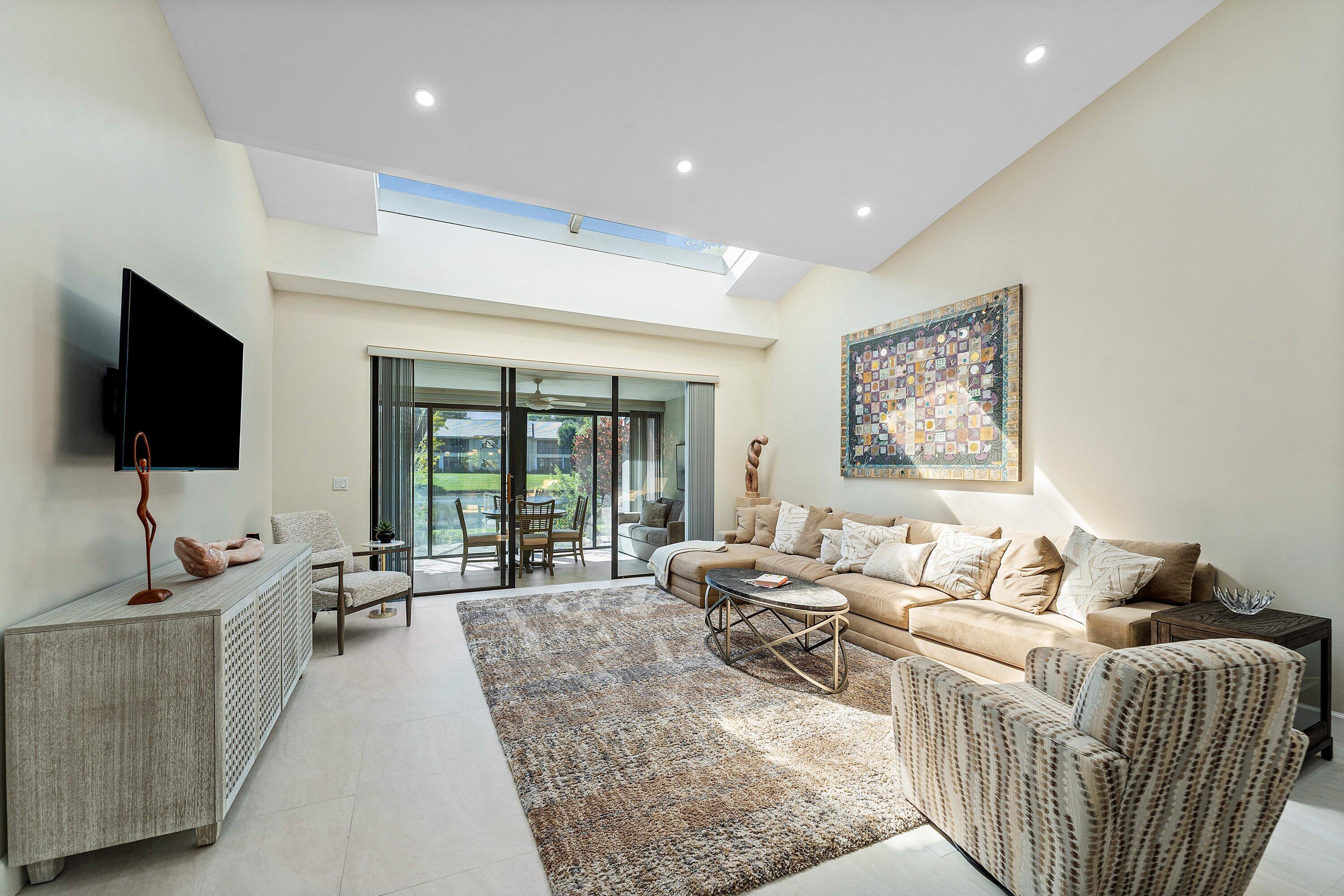 EASTGATE II AT HUNTERS RUN CONDO - Residential